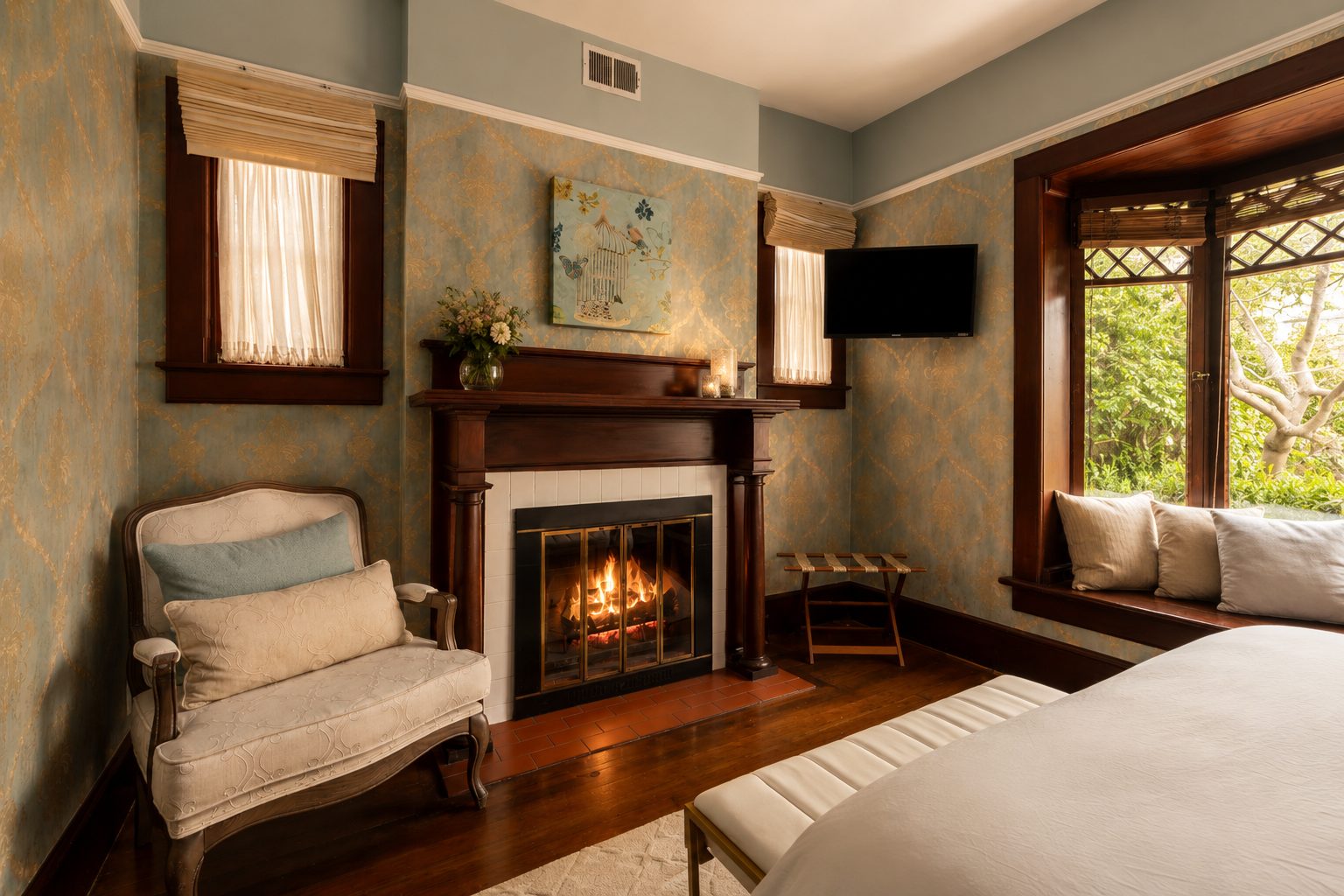 The Windsor Room at The De La Vina Inn, Santa Barbara — photo 3